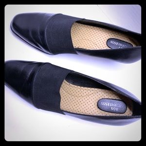 Ros Hommerson black heels size 7